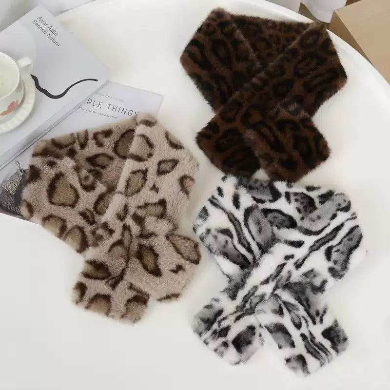 Conjunto de gorro y bufanda